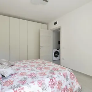 Venere Holiday home